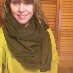 American Apparel Circle Scarf